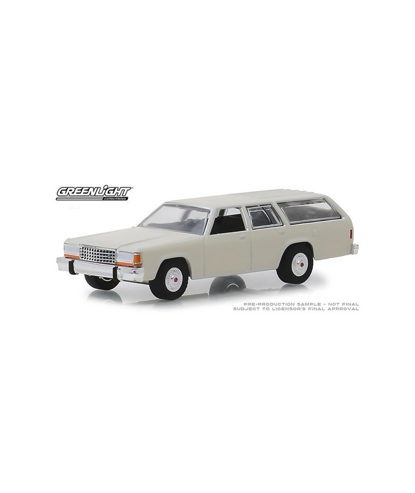 Greenlight Estate Wagons Series 3 - 1984 Ford LTD Crown Victoria Wagon