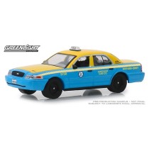 Greenlight Hobby Exclusive - 2011 Ford Crown Victoria Checker Taxi