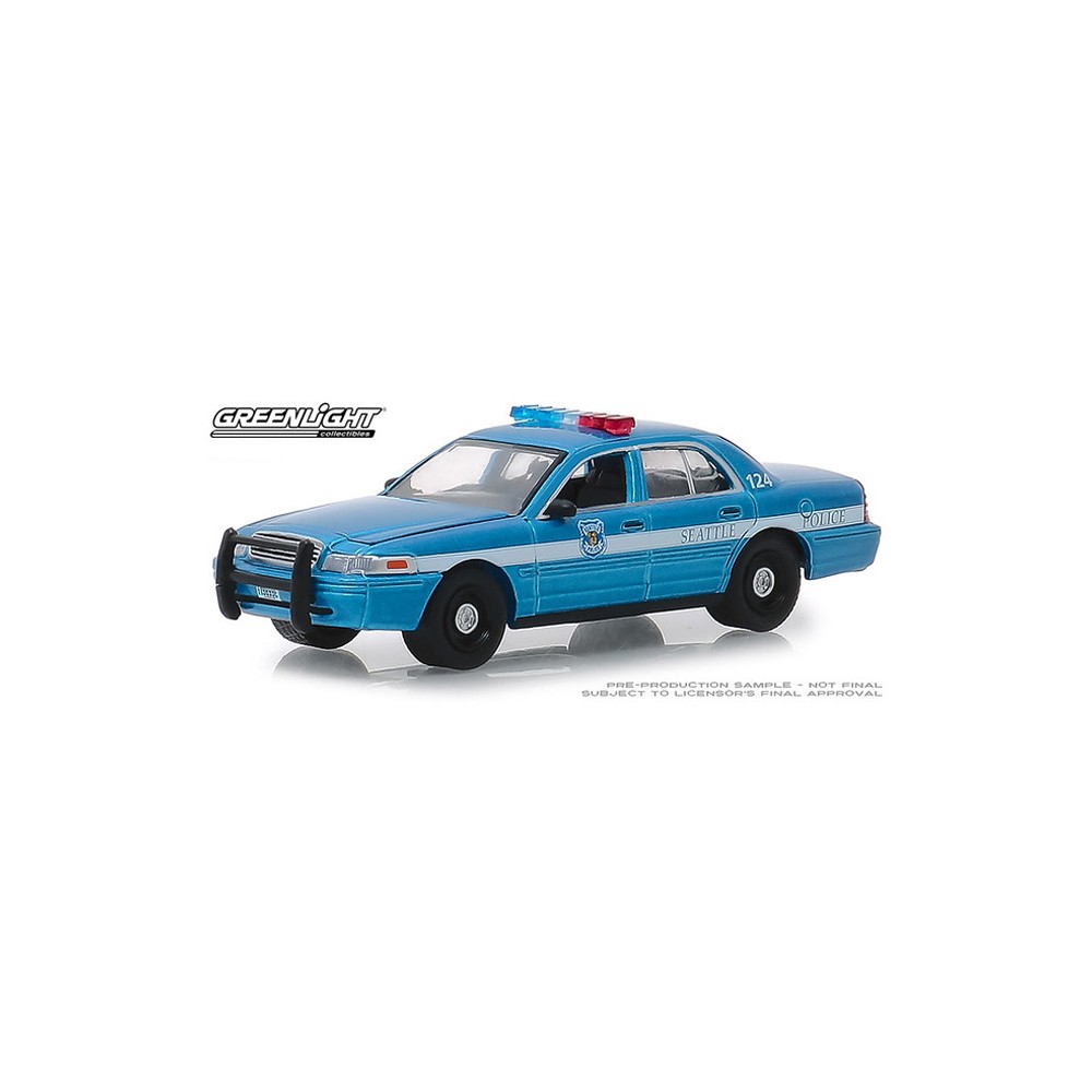 Greenlight Hot Pursuit Series 31 - 2010 Ford Crown Victoria Police Interceptor