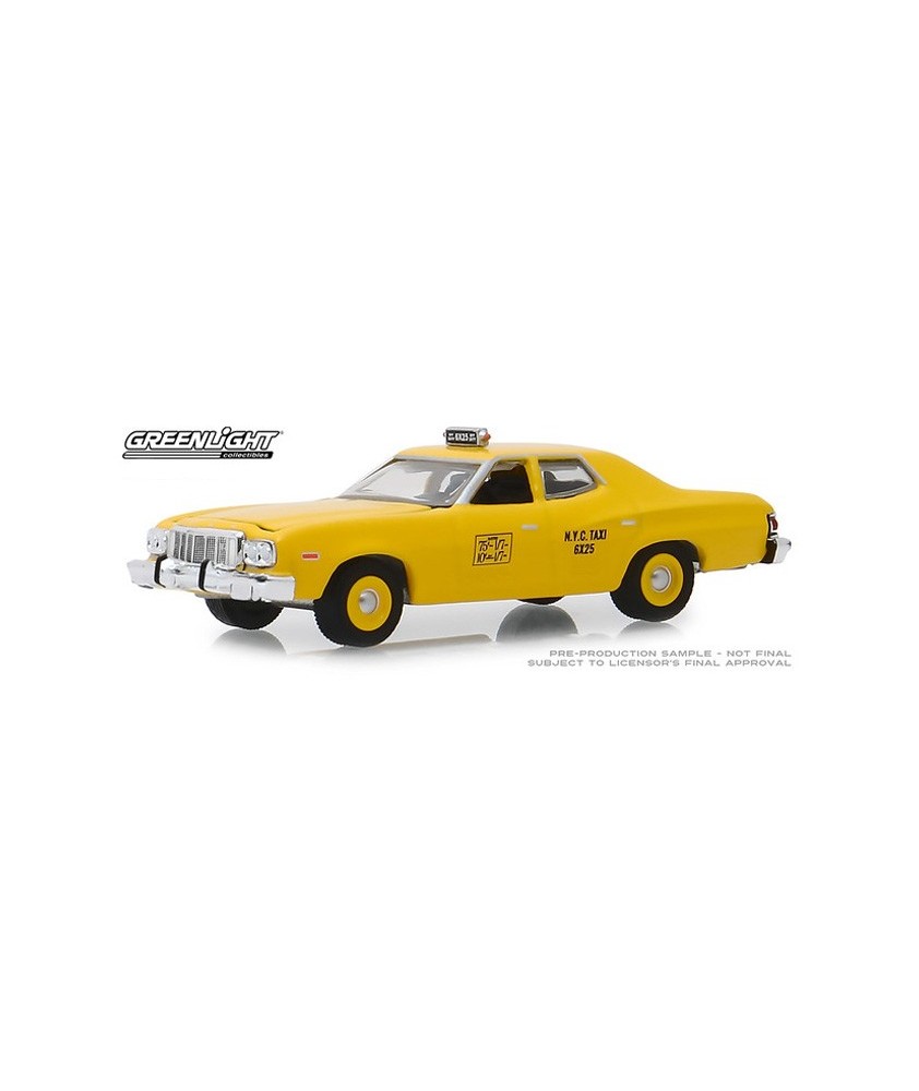 Greenlight Hobby Exclusive - 1975 Ford Torino NYC Taxi