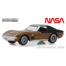 Greenlight Hobby Exclusive - 1969 Chevy Corvette AstroVette