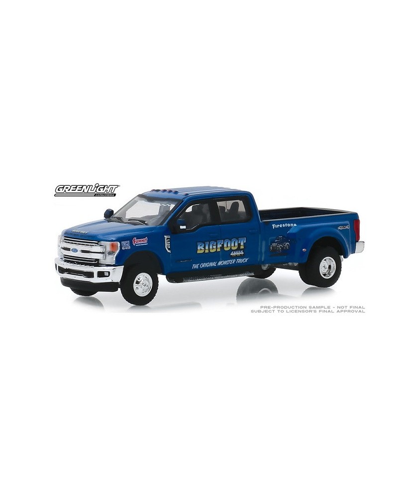 Greenlight Dually Drivers Series 2 - 2019 Ford F-350 Dually Bigfoot 1