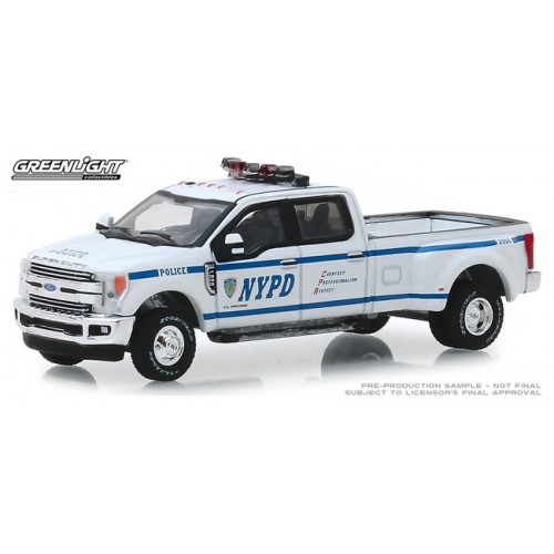 Greenlight Dually Drivers Series 2 - 2019 Ford F-350 Dually NYPD
