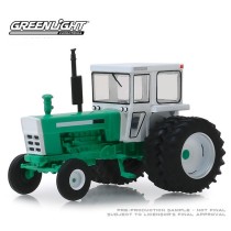 Greenlight Down On The Farm Series 3 -  1972 Tractor with Dual Rear Wheels
