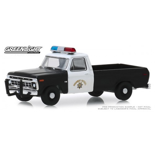 Greenlight Hobby Exclusive - 1975 Ford F-100 California Highway Patrol
