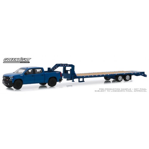 Greenlight Hitch and Tow Series 18 - 2019 Chevy Silverado with Gooseneck Trailer