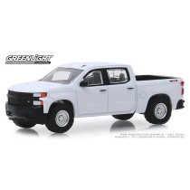 Greenlight Blue Collar Series 6 - 2019 Chevy Silverado 1500 WT