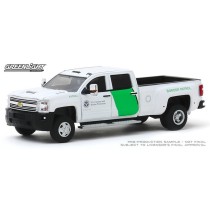 Greenlight Dually Drivers Series 3 - 2018 Chevy 3500 Dually US Border Protection