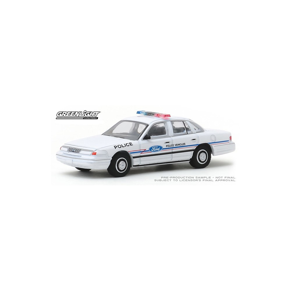 Greenlight Hot Pursuit Series 33 - 1993 Ford Crown Victoria