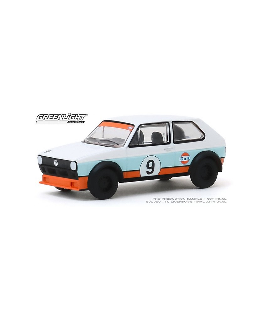 Greenlight Club V-Dub Series 10 - 1974 Volkswagen Golf