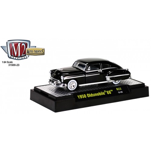 M2 Machines Auto-Thentics Release 23 - 1950 Oldsmobile 88