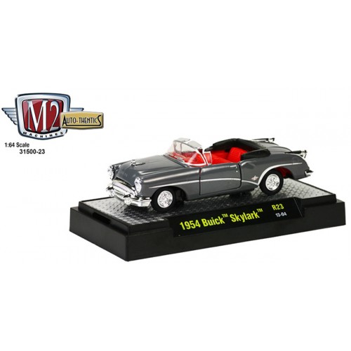 M2 Machines Auto-Thentics Release 23 - 1954 Buick Skylark Clamshell Package