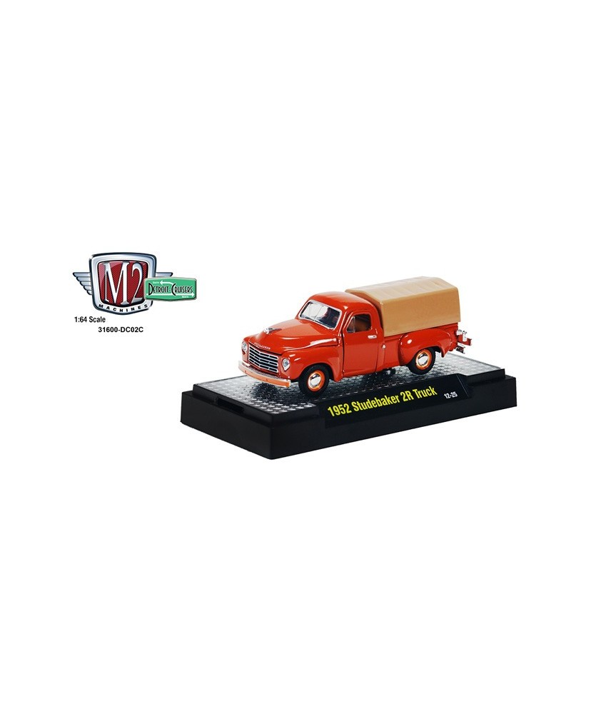 M2 Machines Detroit Cruisers Release 2 - 1952 Studebaker 2R Truck with Cover Clamshell Package