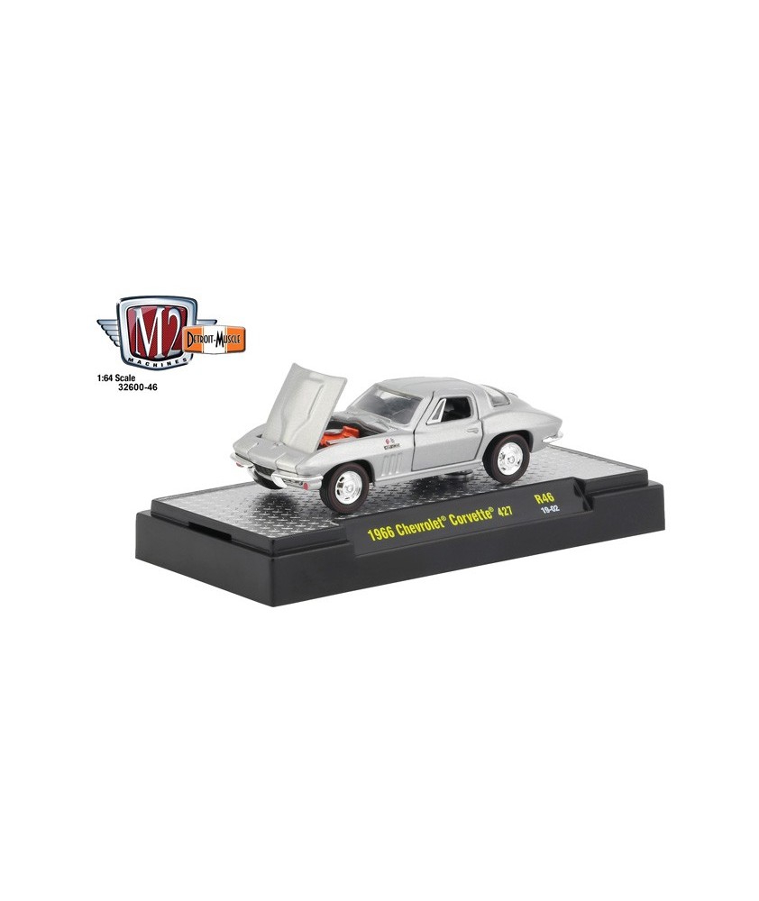 M2 Machines Detroit Muscle Release 46 - 1966 Chevrolet Corvette 427