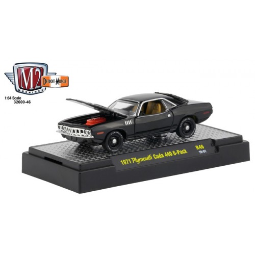M2 Machines Detroit Muscle Release 46 - 1971 Plymouth Cuda 440 6-Pack