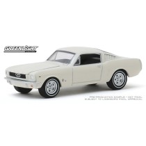 Greenlight Hobby Exclusive - 1965 Ford T5