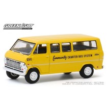 Greenlight Hobby Exclusive - 1968 Ford Club Wagon School Bus