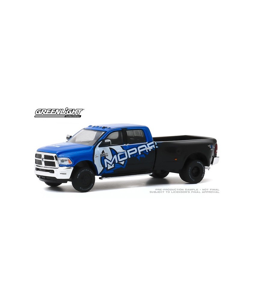 Greenlight Dually Drivers Series 4 - 2017 RAM 3500 Mopar Edition