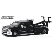 Greenlight Dually Drivers Series 4 - 2018 Chevrolet Silverado 3500 Dually Wrecker
