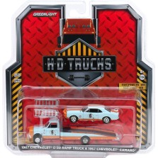 Greenlight H.D. Trucks Series 18 - 1967 Chevrolet C-30 Ramp Truck with 1967 Chevrolet Camaro