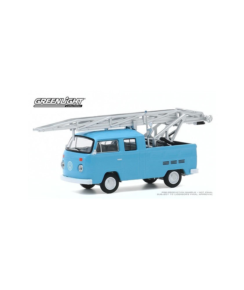 Greenlight Club Vee-Dub Series 11 - 1973 Volkswagen Type 2 Double Cab Ladder Truck