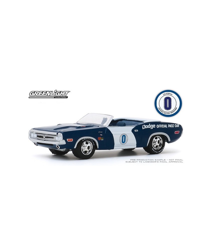 Greenlight Hobby Exclusive - 1971 Dodge Challenger Convertible Pace Car