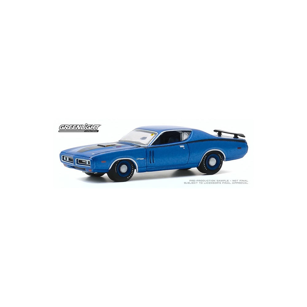 Greenlight 1:64 Mecum Auctions Collector Cars 1971 Dodge Charger R/T Blue 