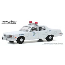 Greenlight Hot Pursuit Series 35 - 1974 AMC Matador