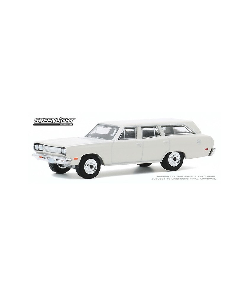 Greenlight Estate Wagons Series 5 - 1969 Plymouth Satellite Station Wagon