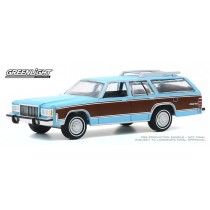 Greenlight Estate Wagons Series 5 - 1983 Mercury Grand Marquis Colony Park