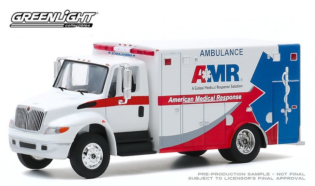 1/64th GreenLight Central Park Medical Unit International DuraStar Ambulance 