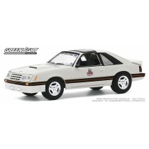Greenlight Hobby Exclusive - 1979 Ford Mustang Pace Car