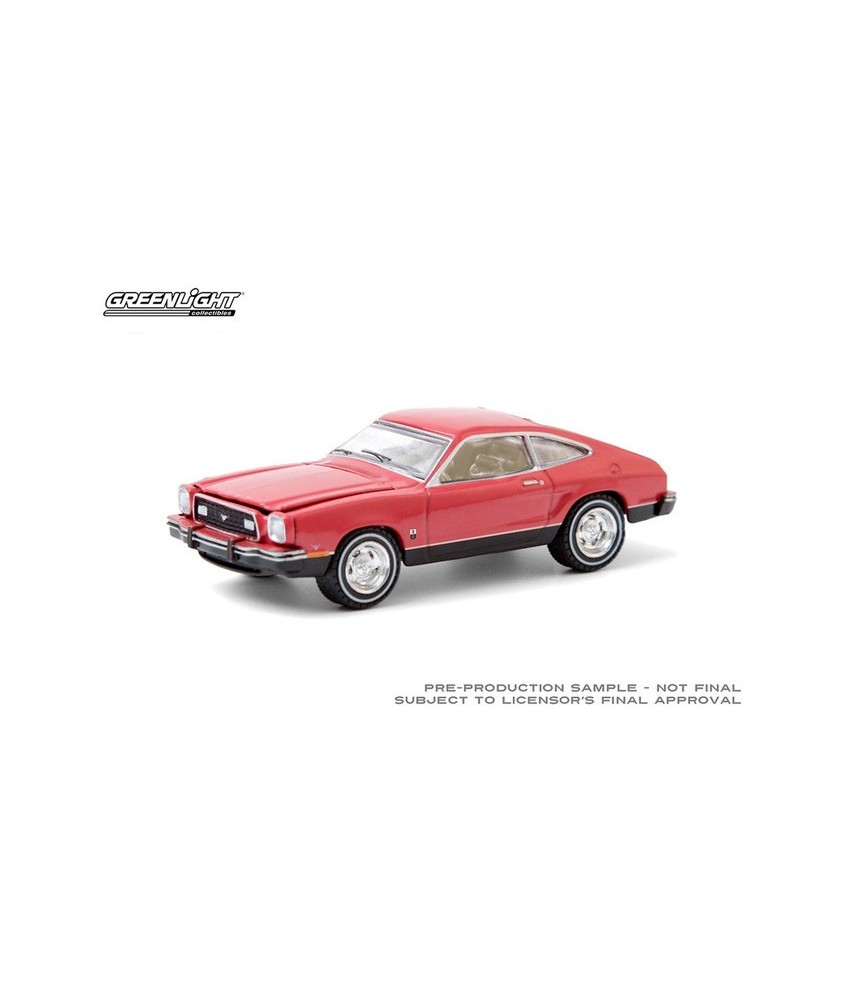 Greenlight Hobby Exclusive - 1976 Ford T5