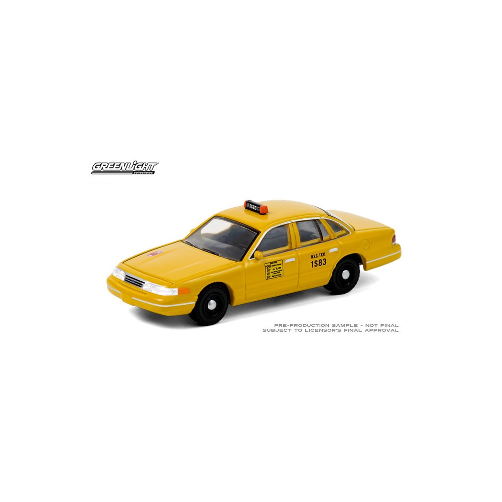 Greenlight Hobby Exclusive 2011 Ford Crown Victoria NYC Taxi Cab 1:64 29773 NEW
