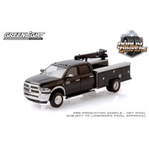 Greenlight Dually Drivers Series 5 - 2018 RAM 3500 Dually Crane Truck