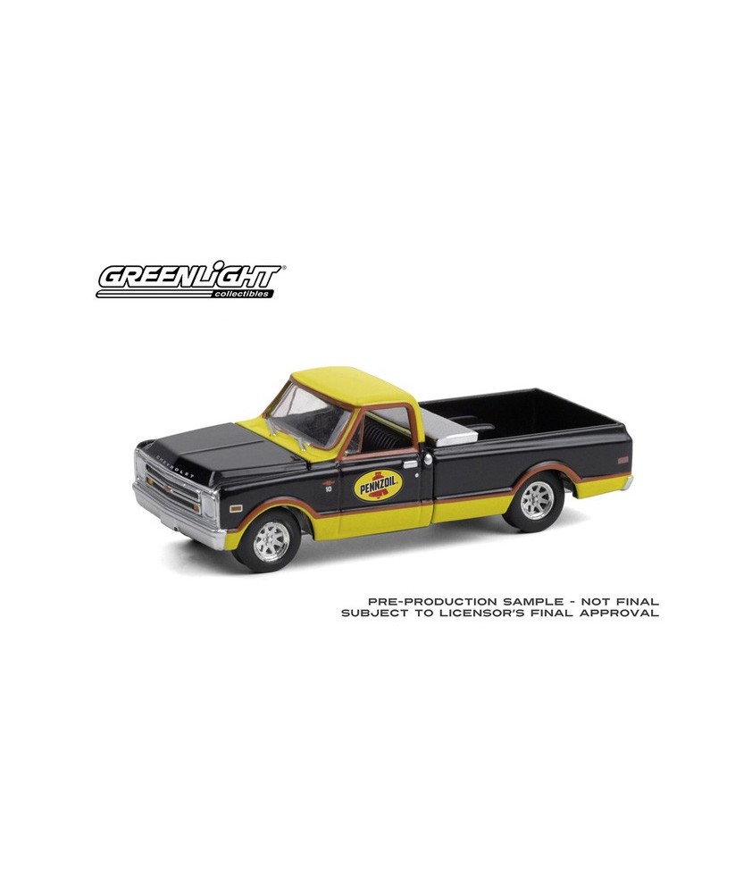 Greenlight Running on Empty Series 12 - 1968 Chevrolet C-10 with Toolbox