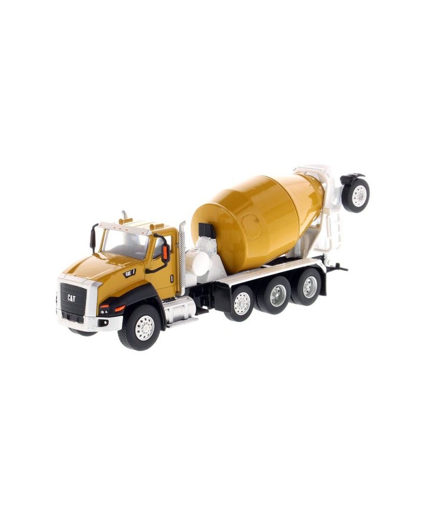 Diecast Masters CAT CT660 McNeilus Bridgemaster Concrete-Mixer