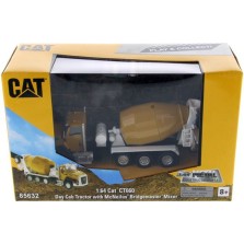 Diecast Masters CAT CT660 McNeilus Bridgemaster Concrete-Mixer