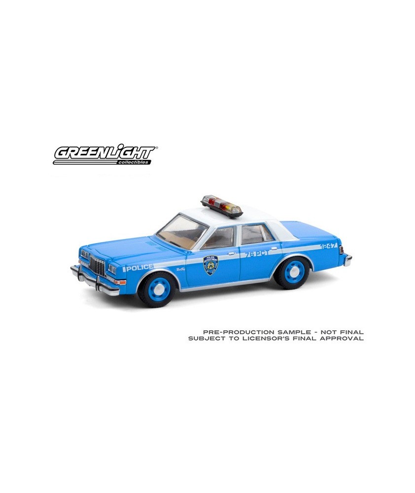 Greenlight Hot Pursuit Series 37 - 1982 Plymouth Gran Fury NYPD