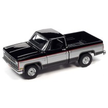 Auto World Premium 2021 Release 1 - 1981 Chevy Silverado 10 Fleetside