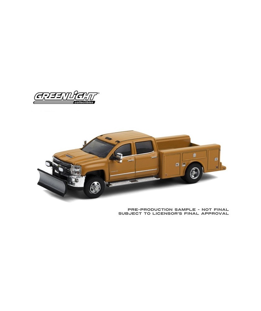 Greenlight Dually Drivers Series 6 - 2018 Chevrolet Silverado 3500 Dually with Service Bed and Snow Plow