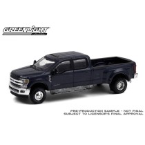 Greenlight Dually Drivers Series 6 - 2019 Ford F-350 Dually Truck
