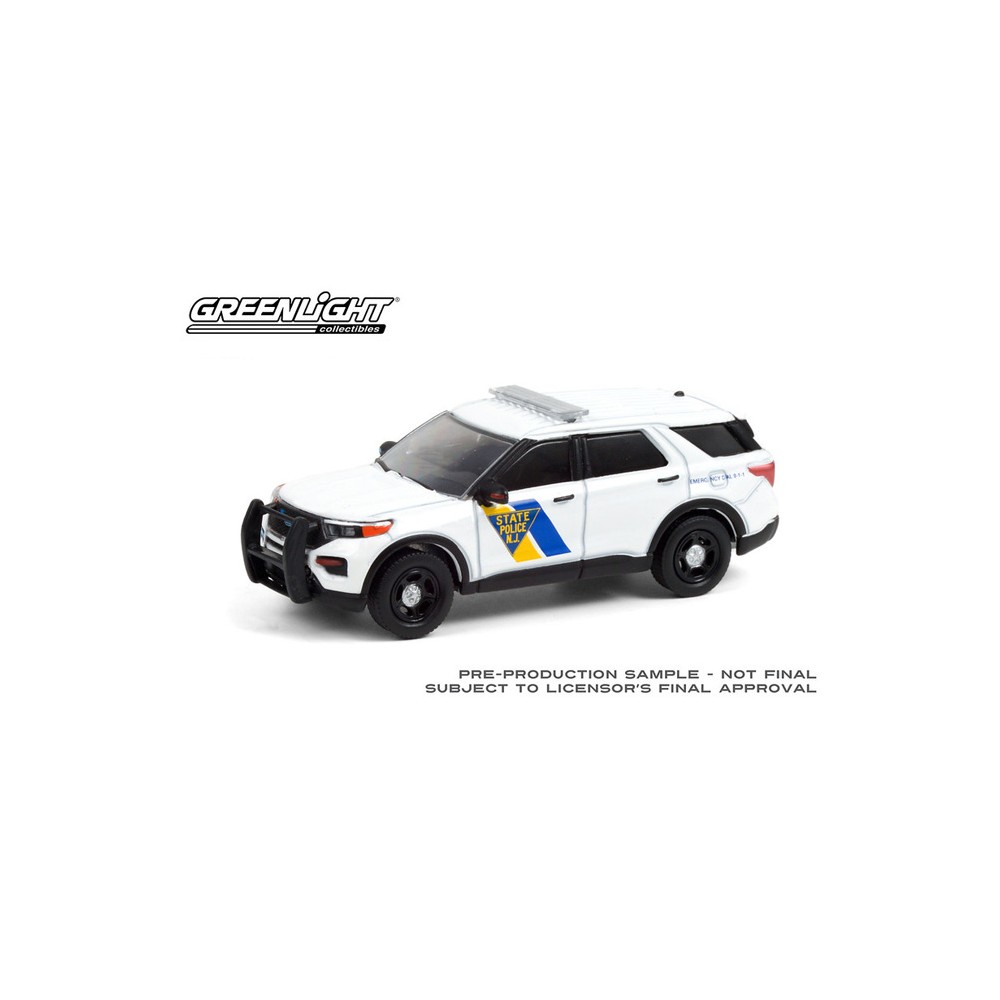 Greenlight New York Police Dodge Charger Interceptor Mint Set Included Cross 