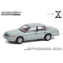 Greenlight Hollywood Series 31 - 1993 Ford Crown Victoria