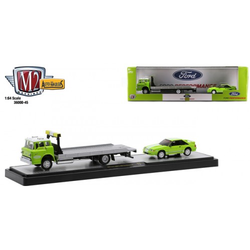 M2 Machines Auto-Haulers Release 45 - 1990 Ford C-8000 with 1988 Ford Mustang GT Custom