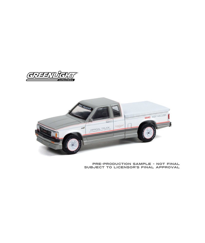 Greenlight Hobby Exclusive - 1984 GMC S-15 Extended Cab Indianapolis 500 Official Truck