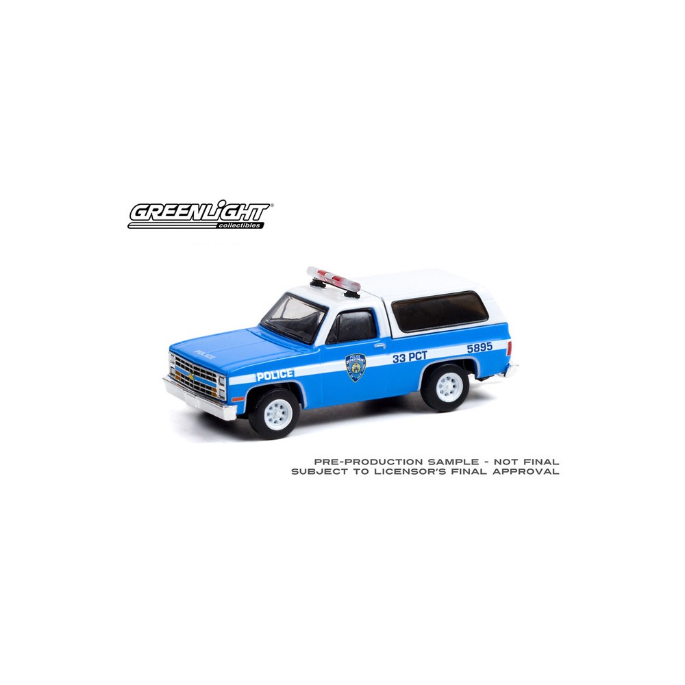 Greenlight Hobby Exclusive - 1985 Chevrolet K-5 Blazer New York City Police Department NYPD