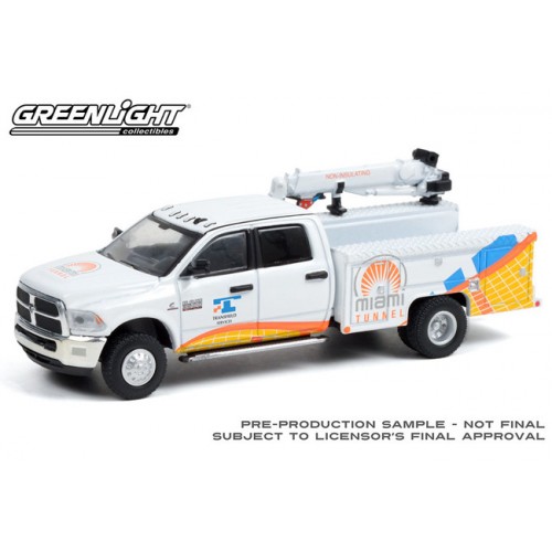 Greenlight Dually Drivers Series 7 - 2015 RAM 3500 Crane Truck Port of Miami Tunnel