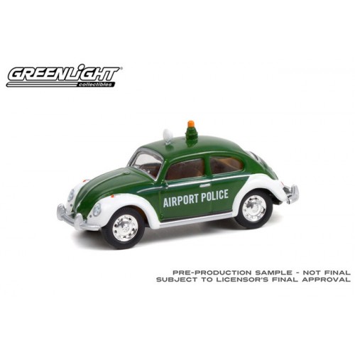 Greenlight Club Vee-Dub Series 13 - Classic Volkswagen Beetle Airport Police
