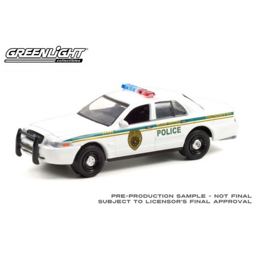 Greenlight Hollywood Series 32 - 2001 Ford Crown Victoria Police Car